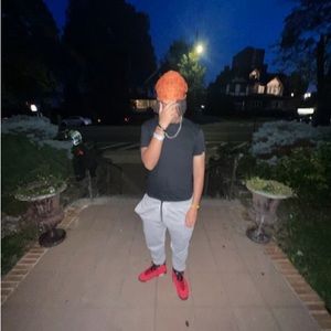 Meet your Posher, Edward